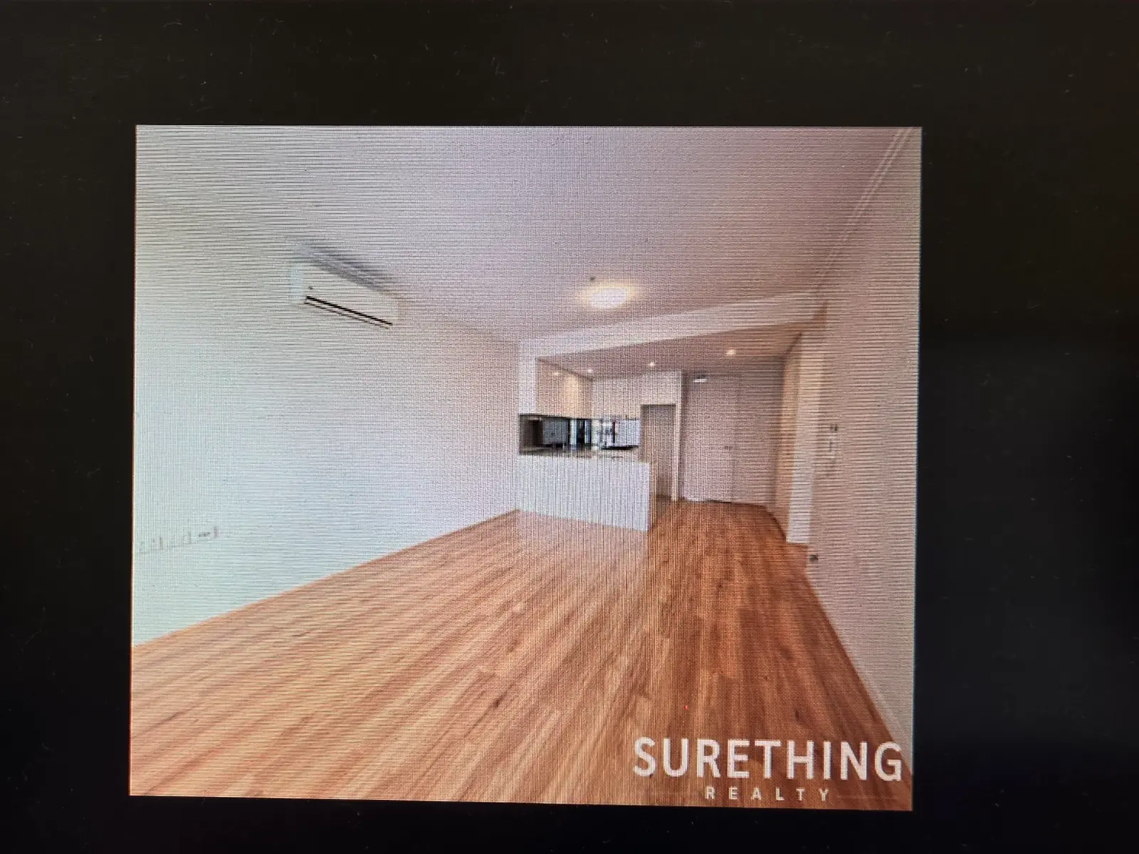 Lidcombe 마스터 룸 share 구합니다.