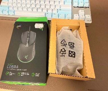 게이밍 마우스 (Razer Cobra) 판매합니다.