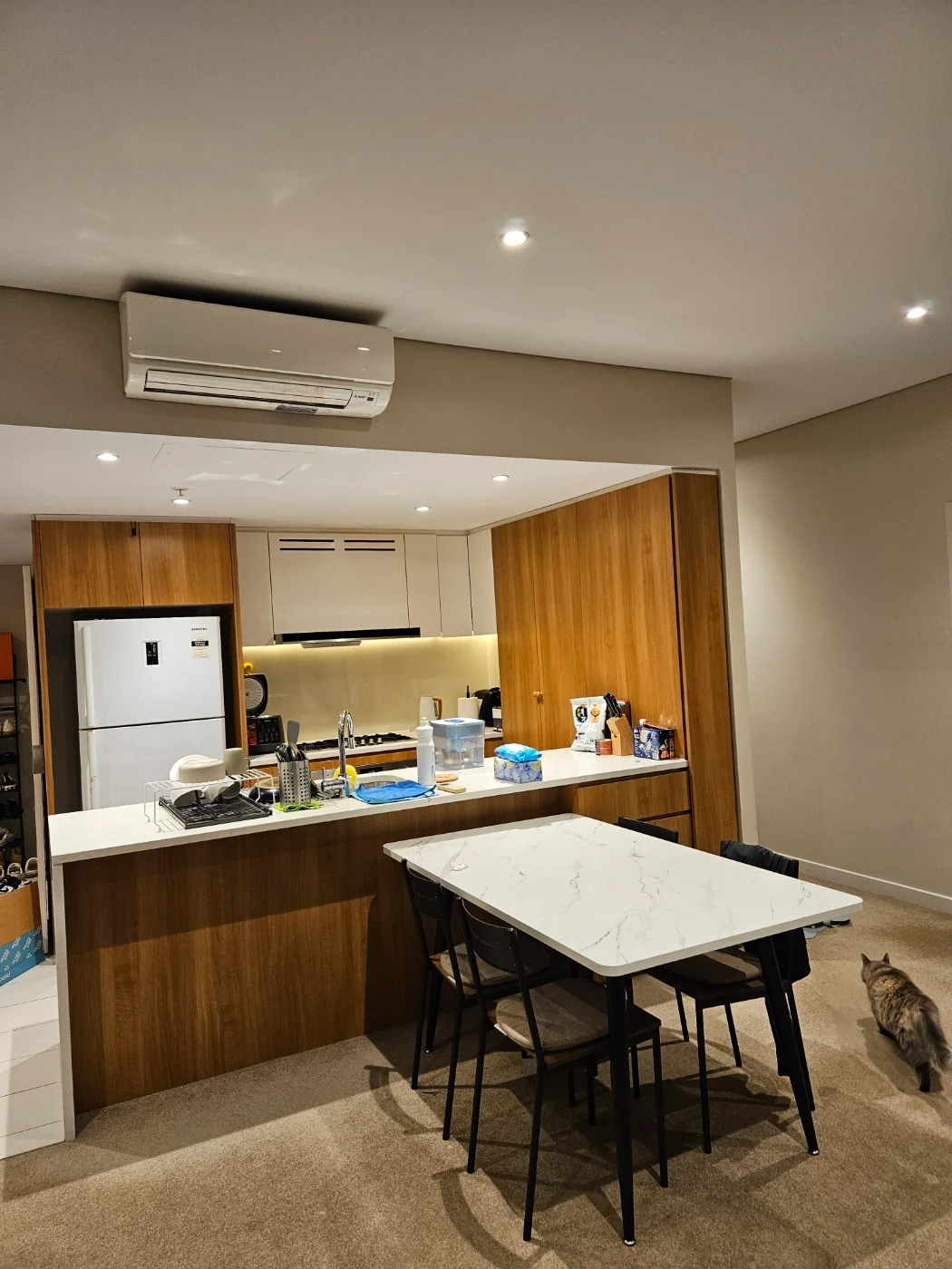 $380 세컨룸 Wentworth point (웬포,웬트워스포인트)