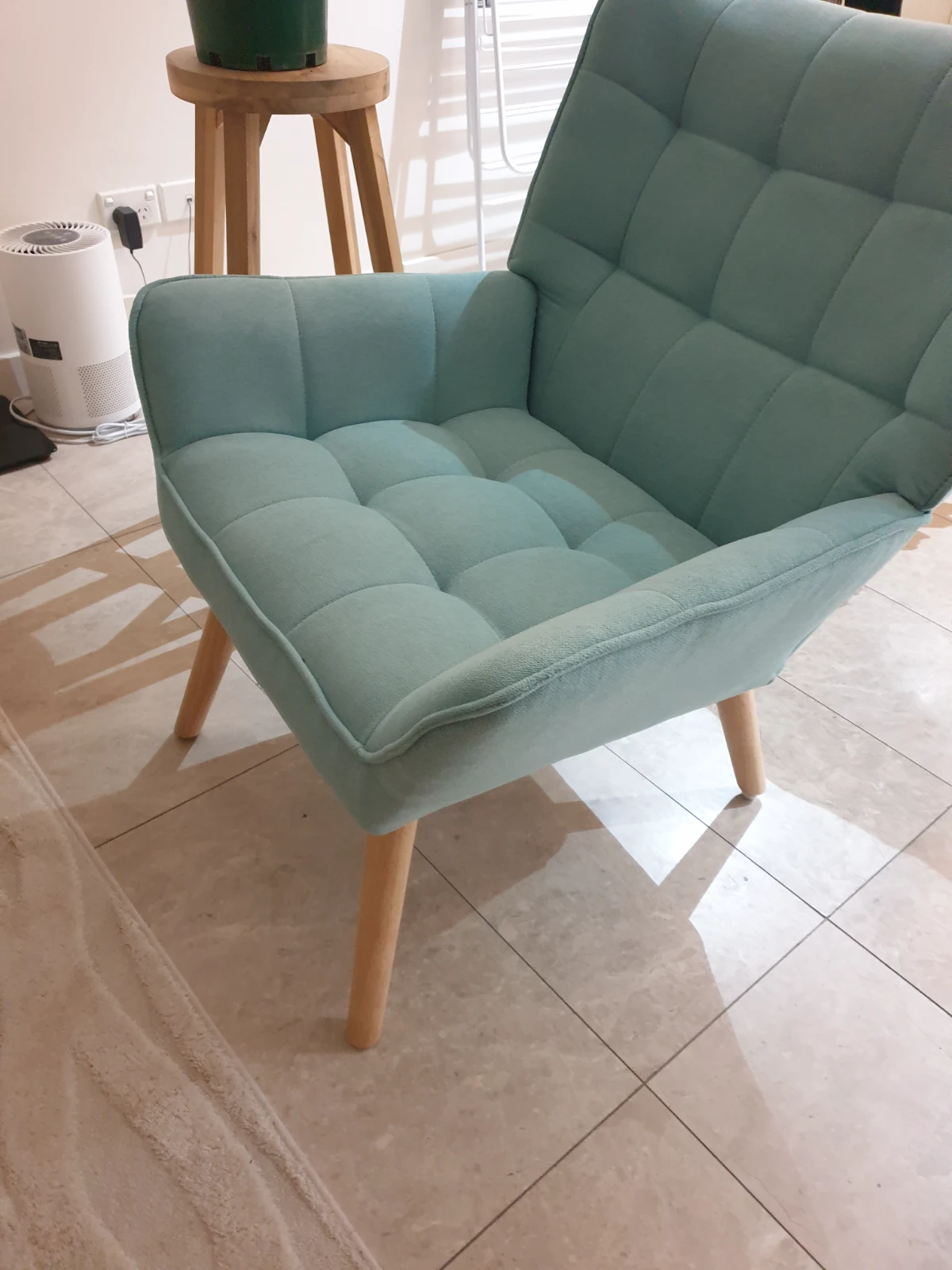 1 Seater Sofa - 새거 70불에 가져가세요