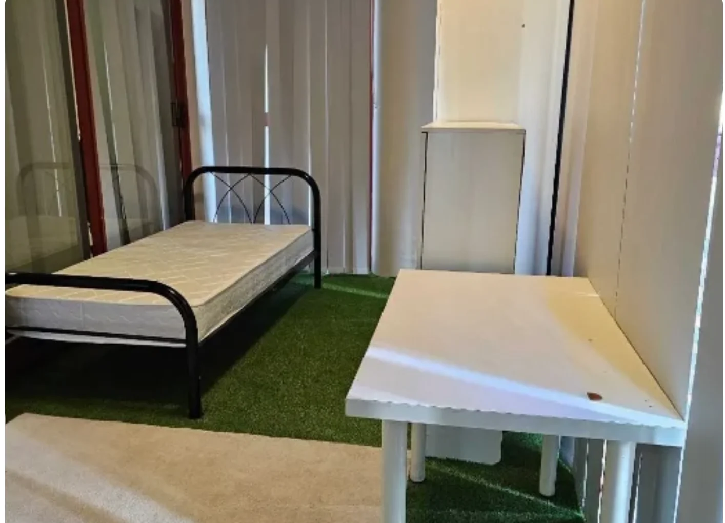 타운홀 단기 렌트하실분 구합니다!! 9월2일-9월25일이내