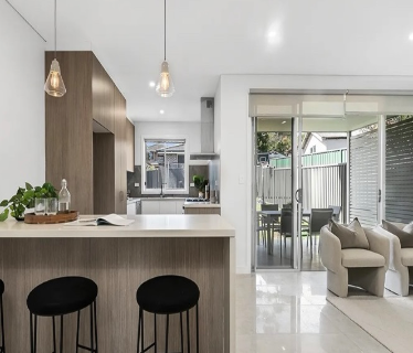 🏡 던다스 밸리(Dundas Valley) – West Ryde & Eastwood 인근 작은 마스터룸 쉐어 구합니다 🏡