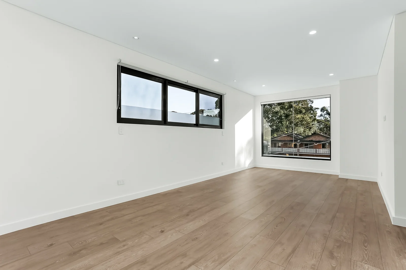 Luxury 5-Bedroom Share House, Dundas Valley – From $420 per week bills included