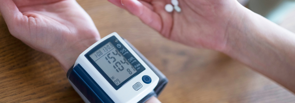 【NEJM】脳出血後の低用量3剤配合降圧薬､ 再発を39%減