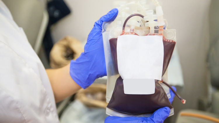 【NEJM】重症血小板減少でのCV挿入､ 血小板輸血を控えると出血イベント増