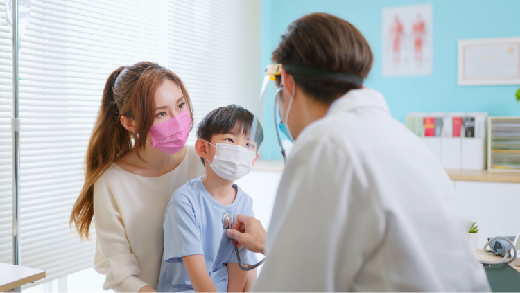 【BMJ】急性咳嗽・気道感染症の小児への多面的介入、抗菌薬調剤の減少につながらず