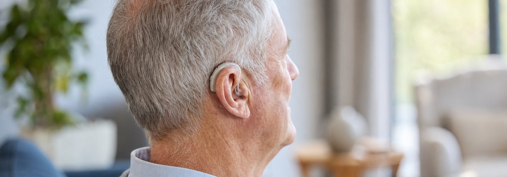 【JAMA Neurol】難聴合併MCI、 補聴器は認知症移行の抑制示せず
