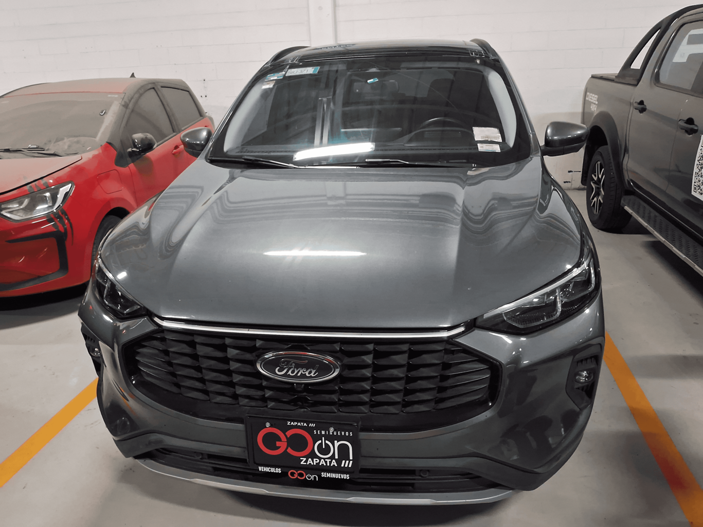 FORD ESCAPE TITANIUM FWD HEV