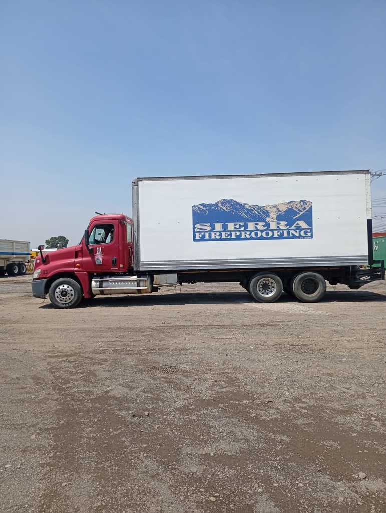 FREIGHTLINER CASCADIA 125