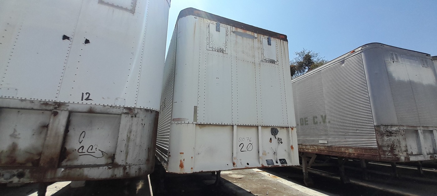 TRAILMOBILE 01AA1UAL