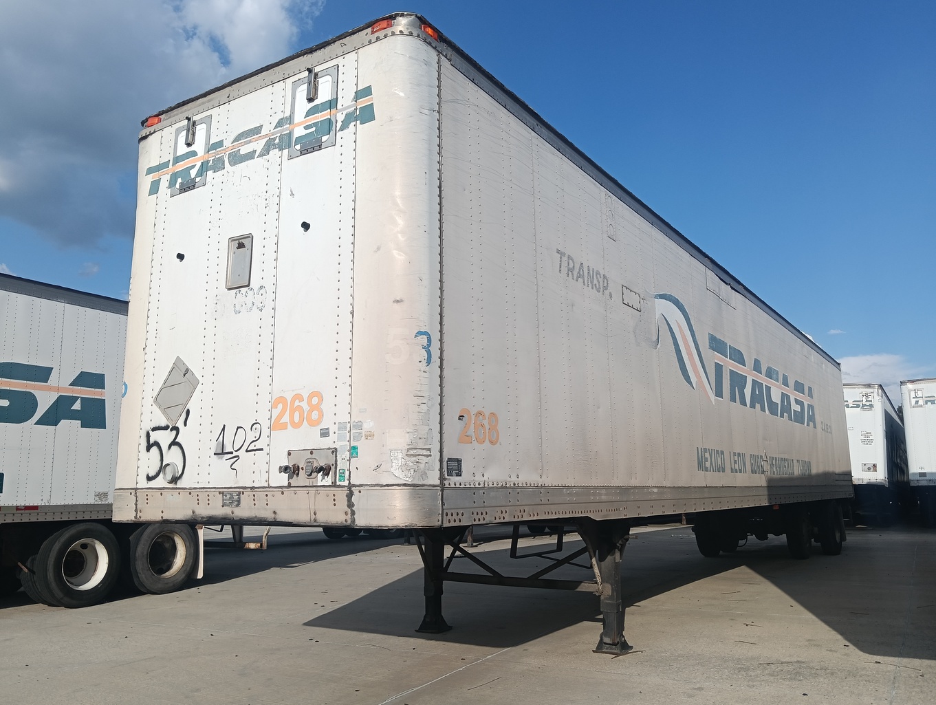 TRAILMOBILE CAJA SECA 