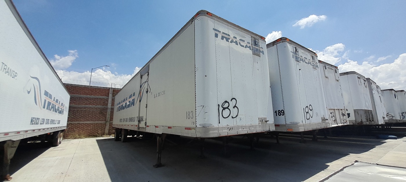TRAILMOBILE CAJA SECA 