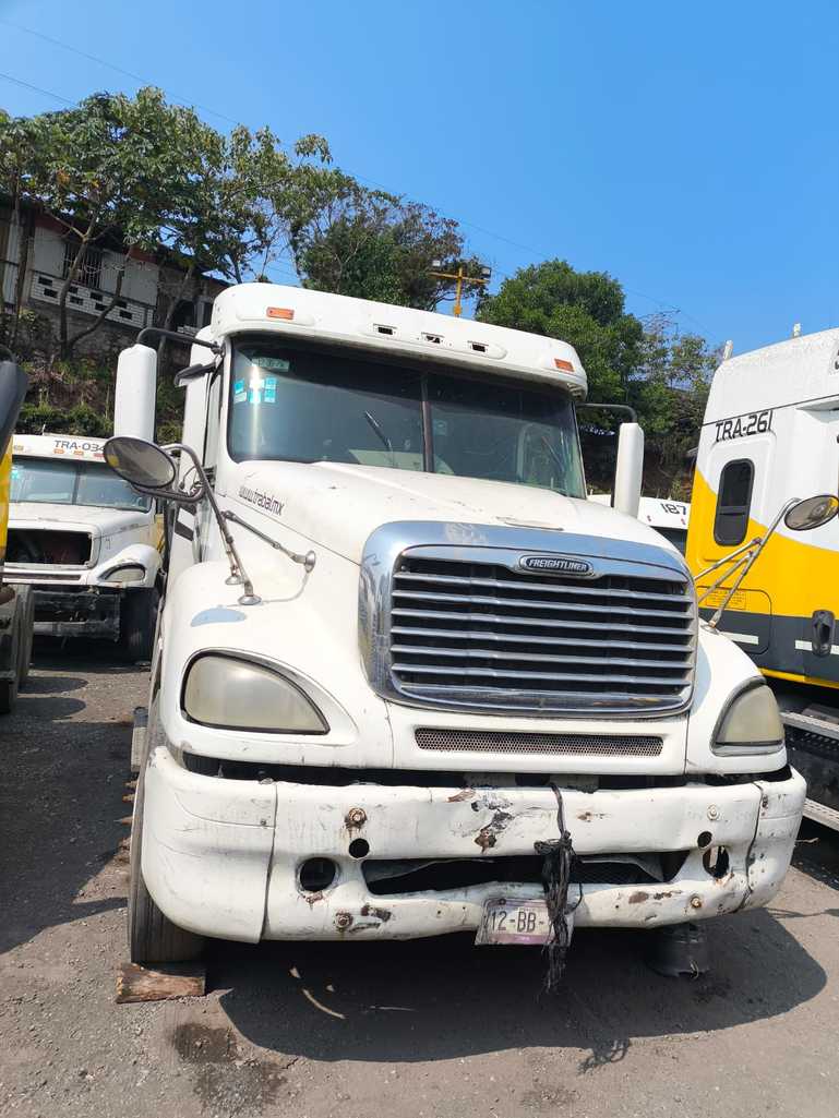 FREIGHTLINER COLUMBIA CL-120 18 VEL