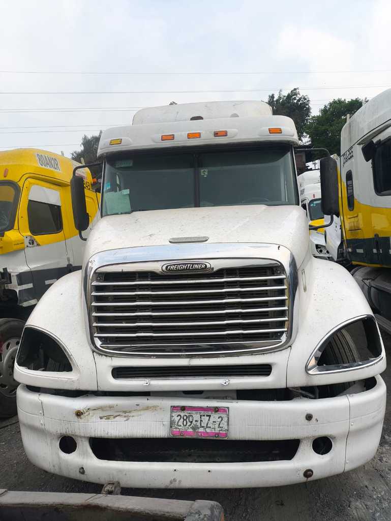 FREIGHTLINER COLUMBIA CL-120 18 VEL