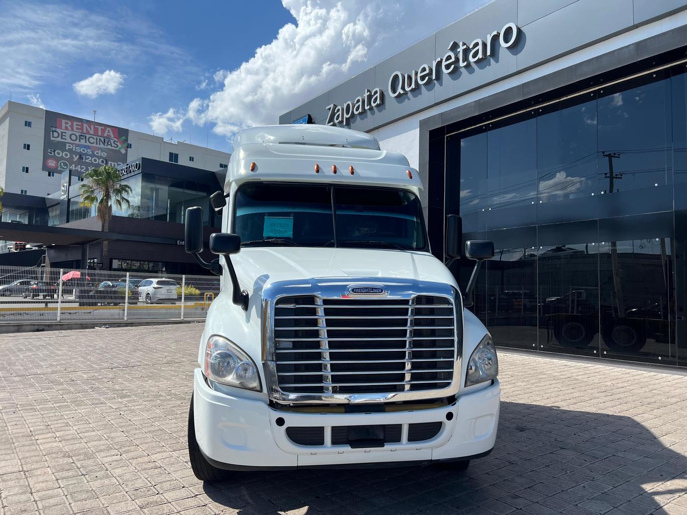 FREIGHTLINER CASCADIA 125