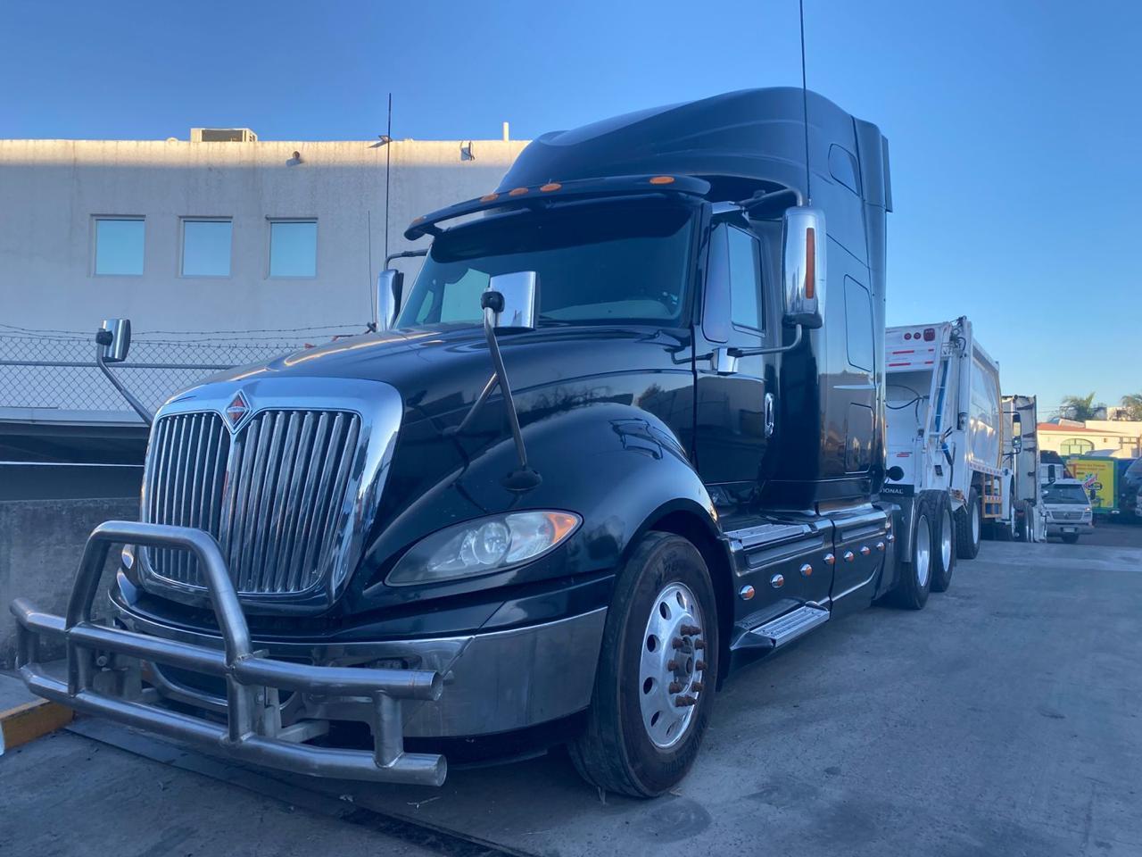 FREIGHTLINER CASCADIA 125