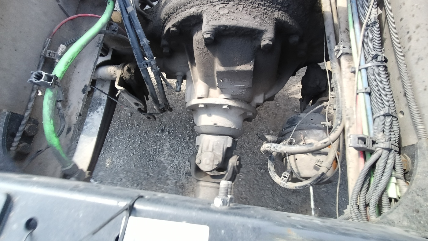 FREIGHTLINER M2106 52K 6X2