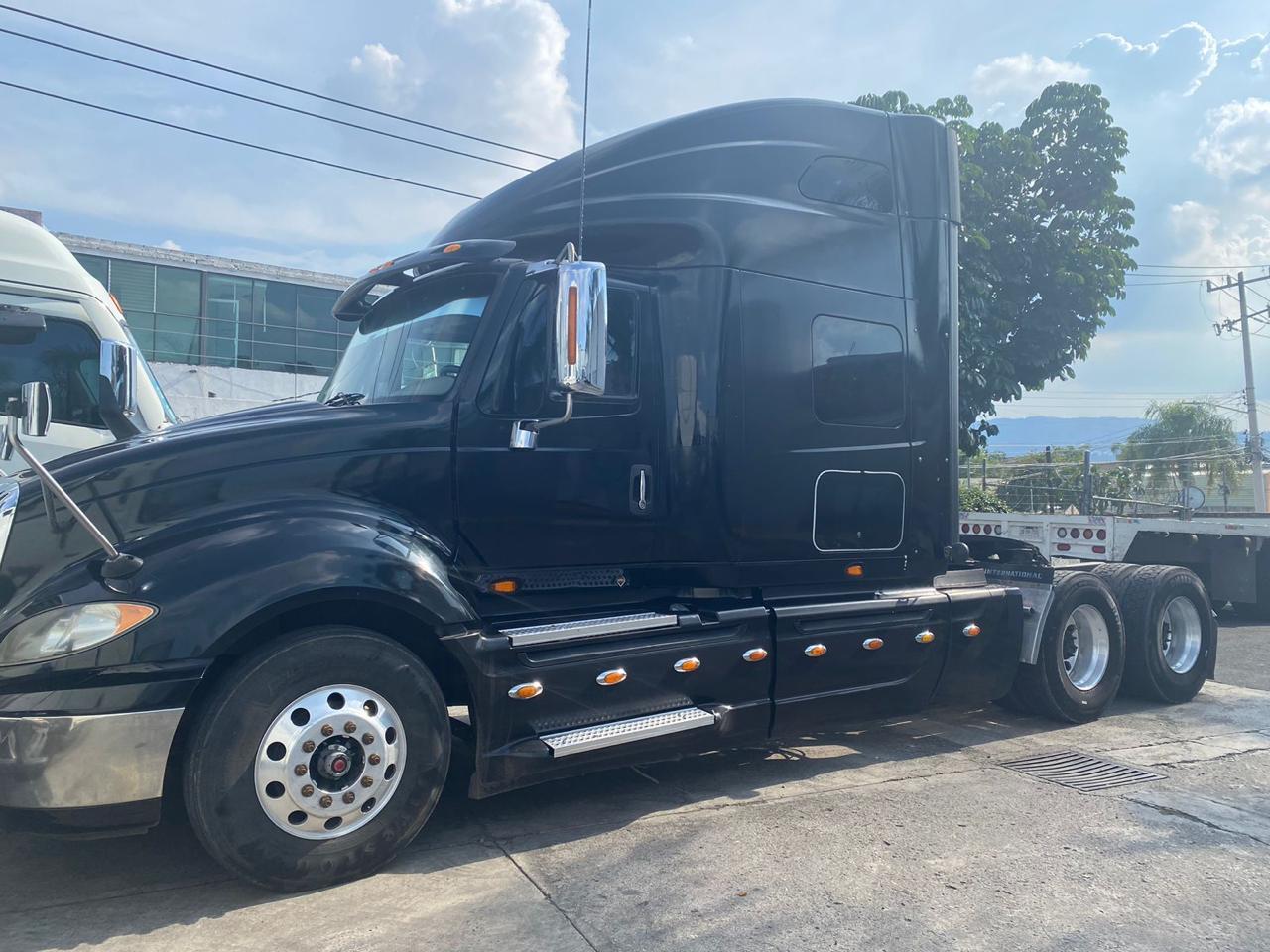 INTERNATIONAL PROSTAR 