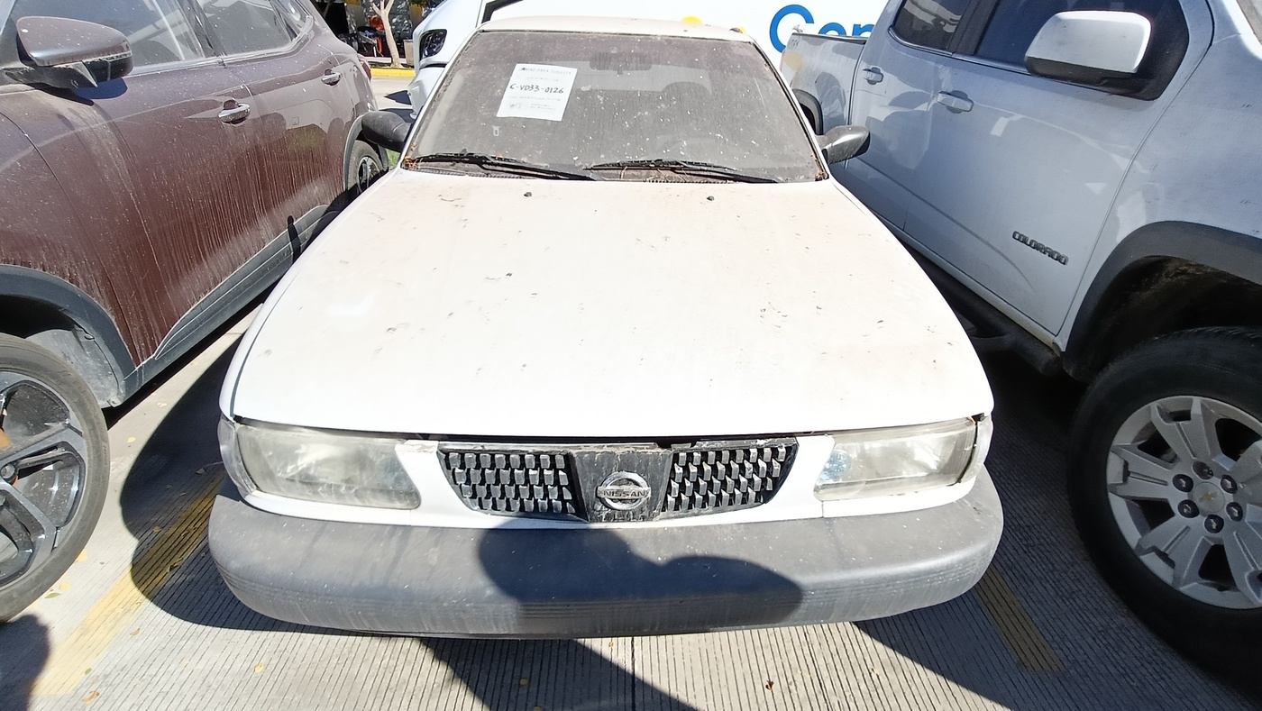NISSAN TSURU GSI T/M ED MILLON Y MEDIO