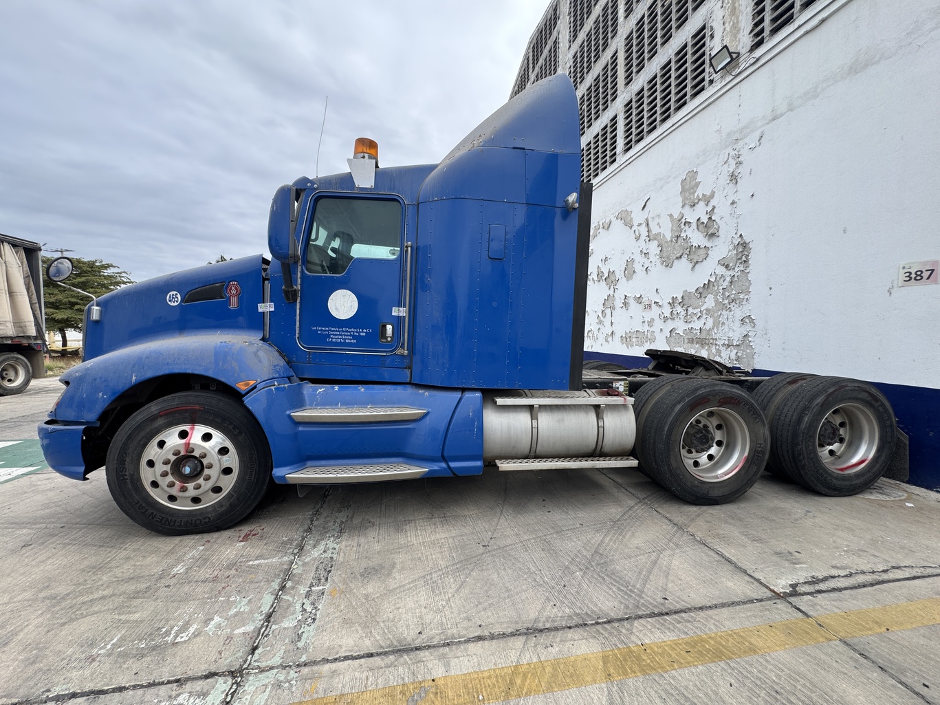 KENWORTH T660