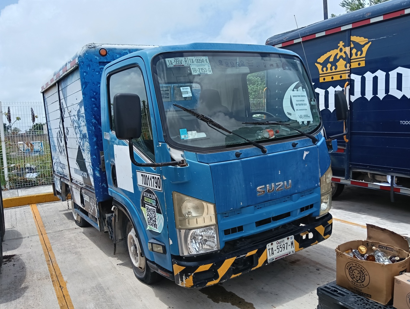 ISUZU ELF 200