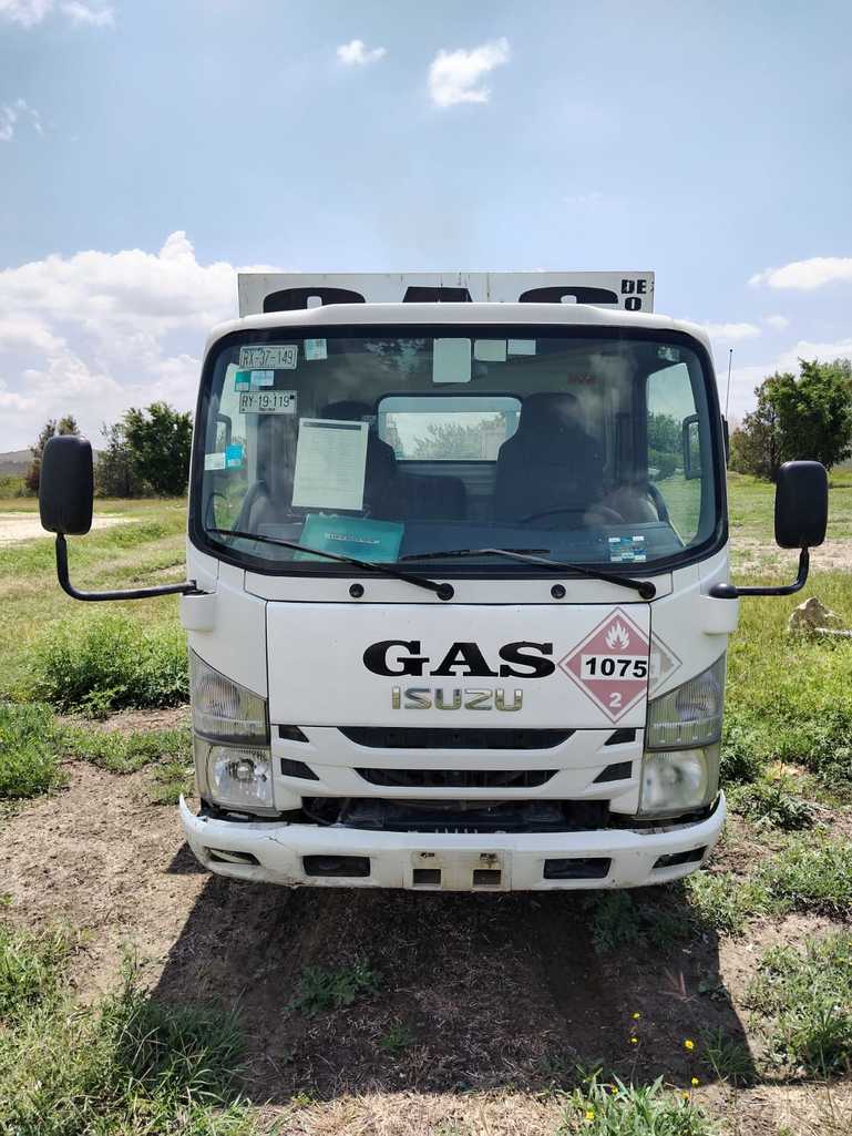 ISUZU ELF-300