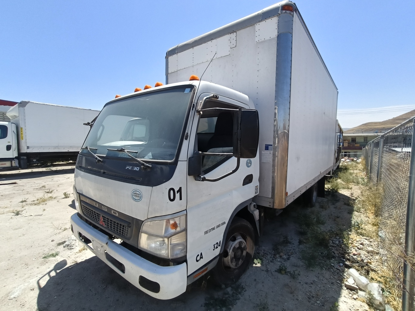 MITSUBISHI FUSO FE180