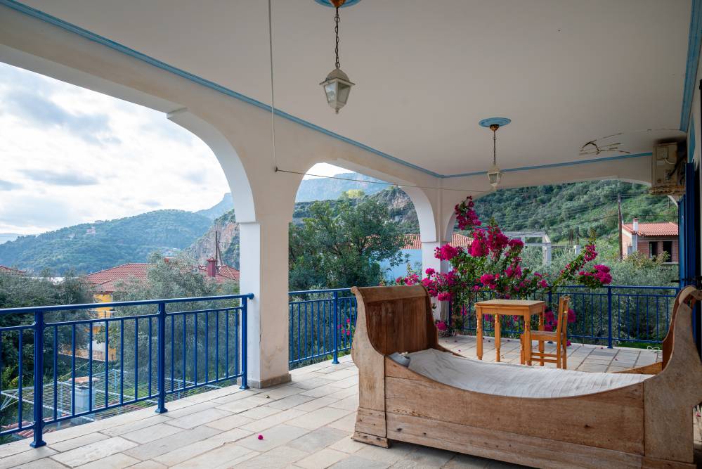 Zorba's House