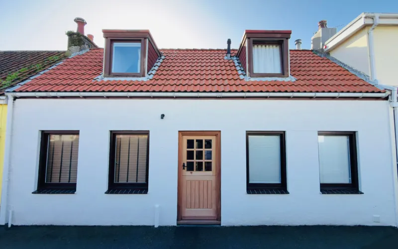 No. 7 Old Road, Gorey Village — main photograph