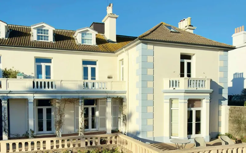 Apt 4, Thornton Hall, Upper Kings Cliff, St. Helier — main photograph