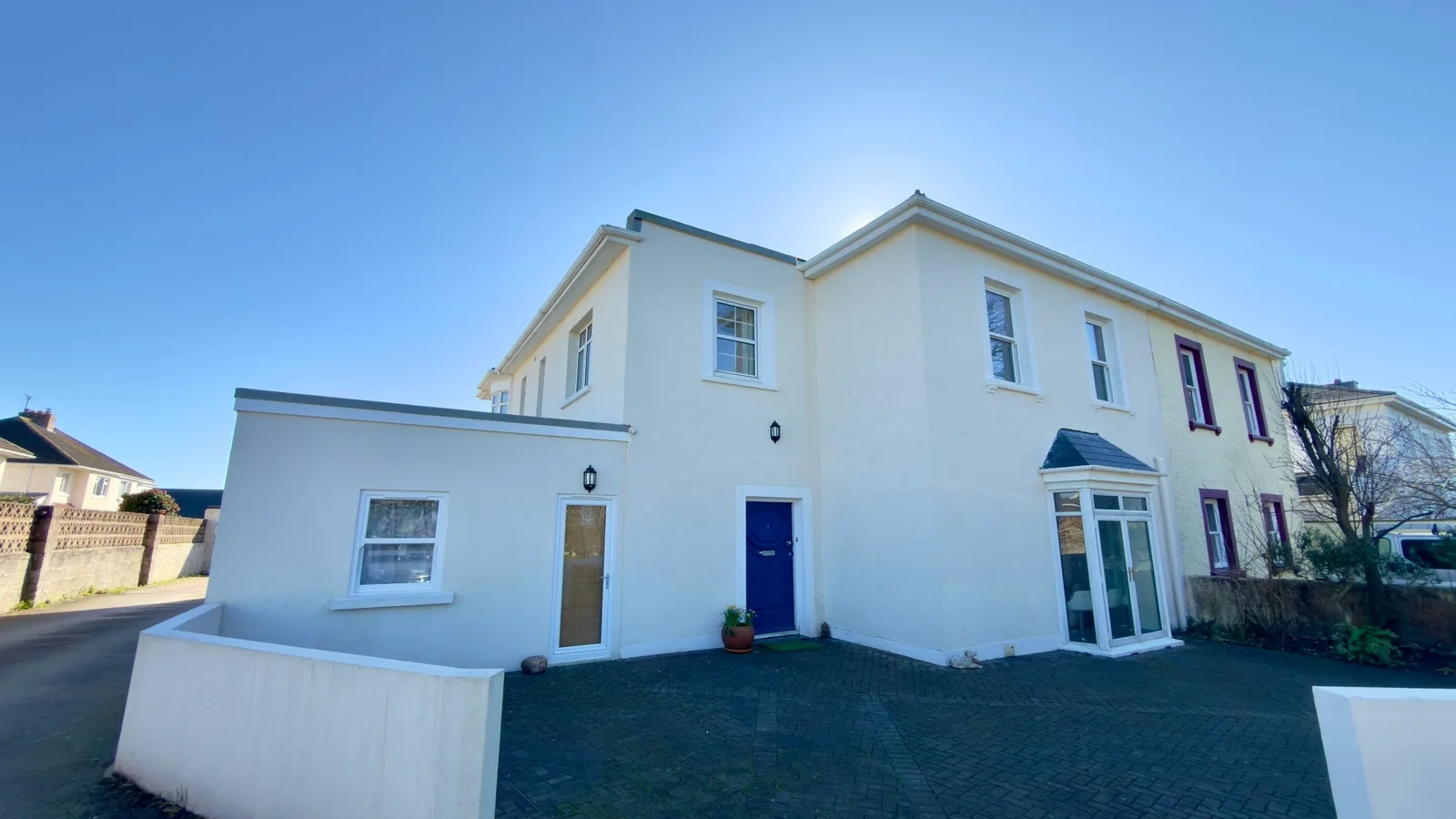 No.1 Isla Villas, St. Saviours hill — photograph 1