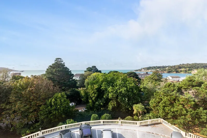 Le Mont Gras d'Eau, St Brelade, JE3 — photograph 2