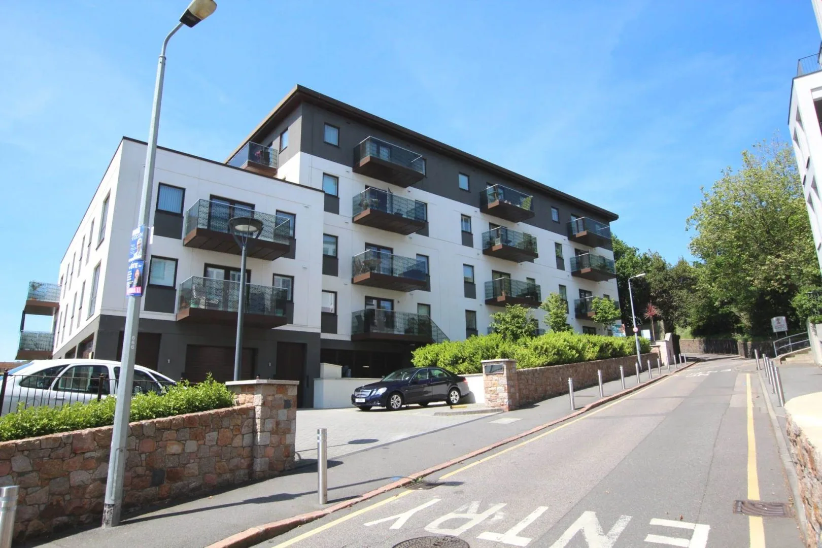 La Pouquelaye, St Helier — photograph 1