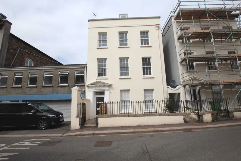 Vauxhall Street, St Helier — photograph 5