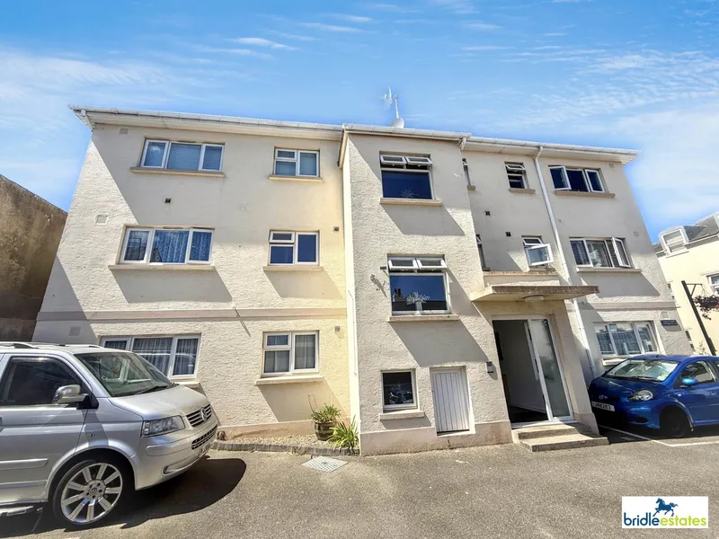 Savile Street, St Helier — photograph 4