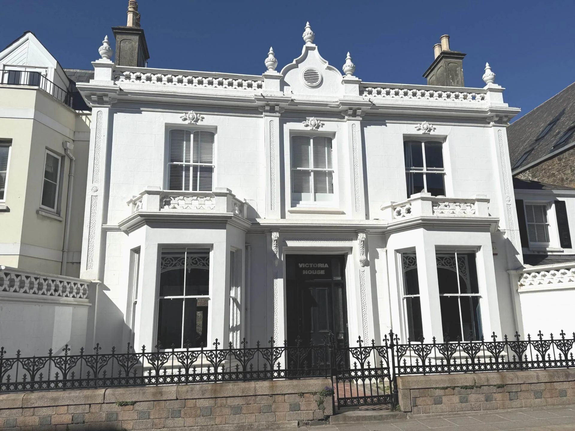 Victoria Street, St Helier — main photograph