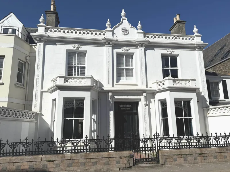 Victoria Street, St Helier — main photograph