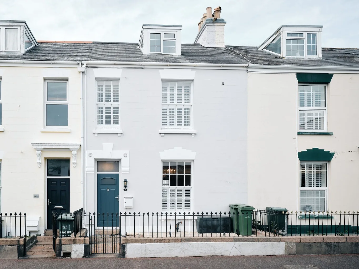 2 Walmer Place — main photograph