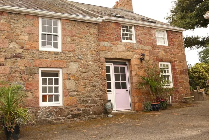 Cottage, Haye Hogard — main photograph