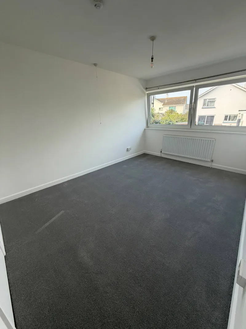3 Bedroom House — photograph 6