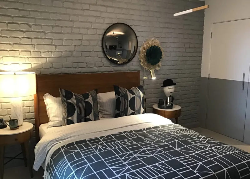 E207 Metropol Bedroom