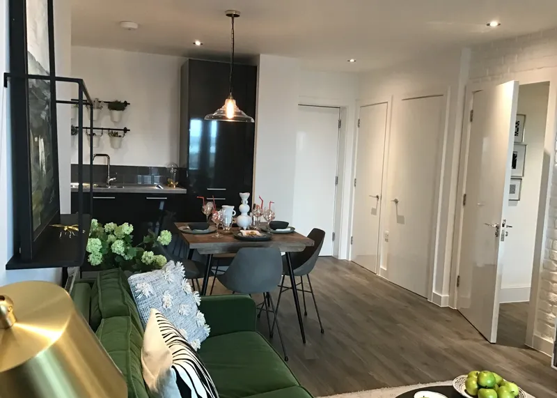 E207 Metropol living Space