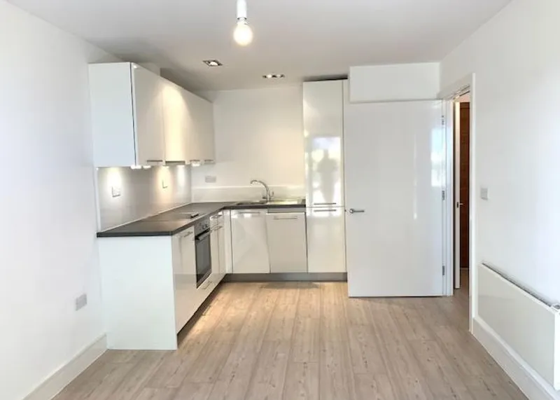 B103 Millais House Kitchen