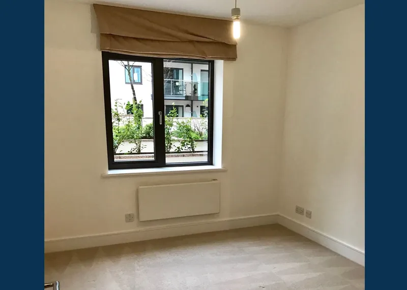 B407 Castle Quay apartment bedroom