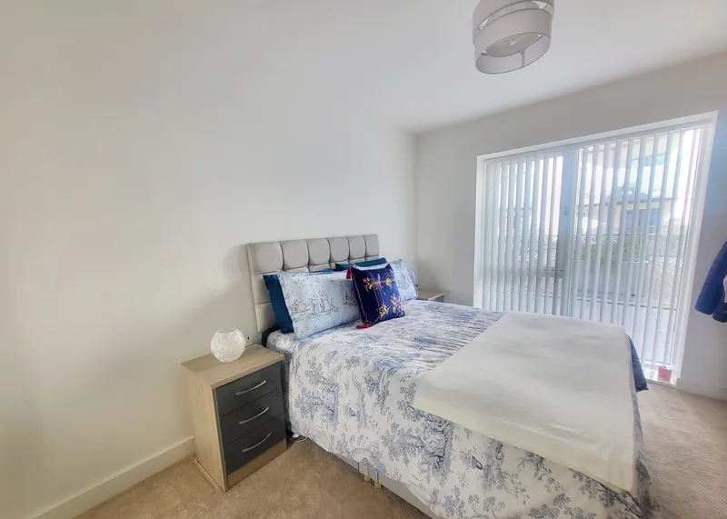 213 Westview 2 bedroom window
