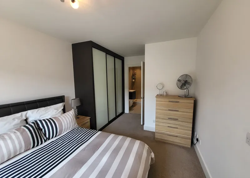 B528 Millais House Main Bedroom sm