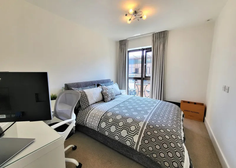 B528 Millais House Bedroom-2