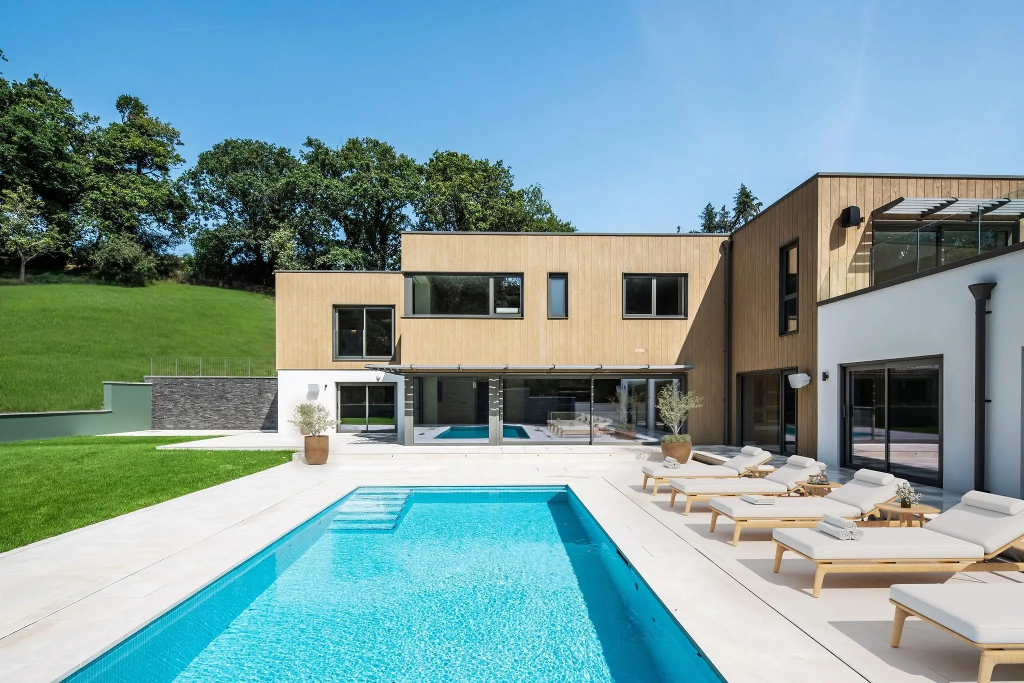 Ultra-Prime Woodland Estate | Unqualified — photograph 1