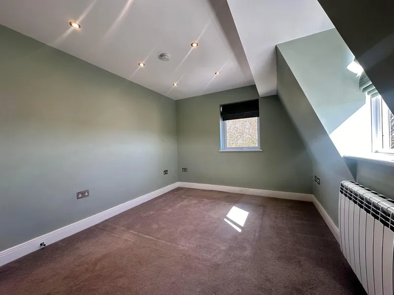 Exceptional Two-Bed Duplex with Private Garden & Parking | Now Available to Purchase — photograph 10