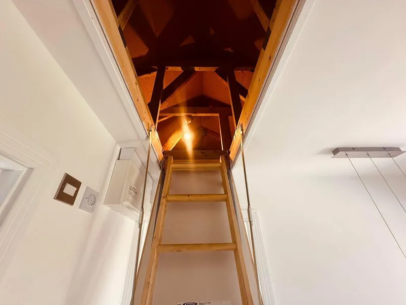 Exceptional Two-Bed Duplex with Private Garden & Parking | Now Available to Purchase — photograph 7
